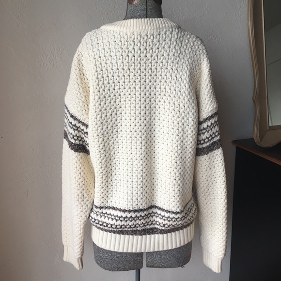 Italian knit off white v-neck sweater by Smiths - Picture 3 of 7